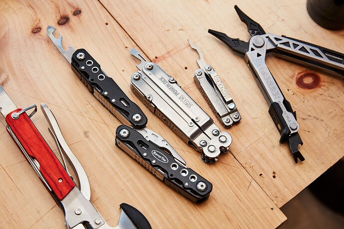 multitools-0050-preview-maxwidth-3000-maxheight-3000-ppi-300-quality-90-1573769091